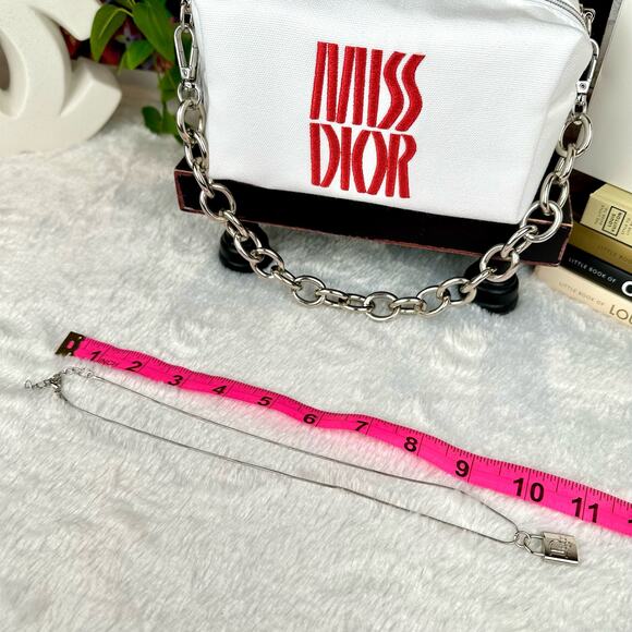 MISS DIOR cosmetic beauty crossbody or shoulder bag. NEW with strap! - Picture 5 of 11